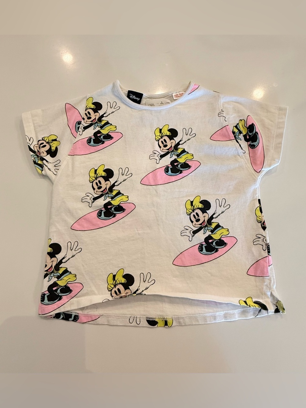 Zara White Kids Tee with Pink Surfboard Minnie Print
